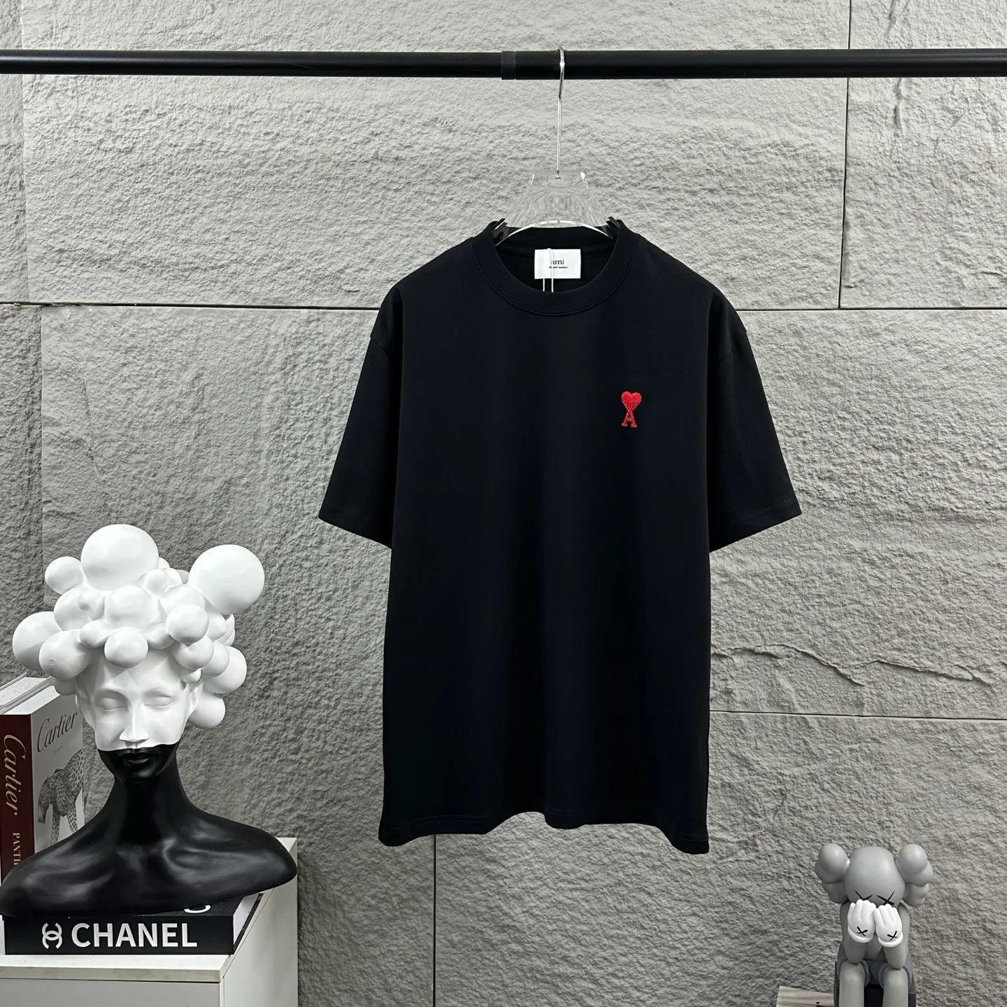 Ami Love 2026 Spring and Summer Style Classic simple three-dimensional embroidery small love personalized logo Customized double yarn plain cotton fabric Short-sleeved T-shirt Men and women Same Style Color: Black White Flower Gray Angola Red Size: S (90-130 pounds) M (120-150 pounds) L (140-165 pounds) XL (160-180 pounds) XXL (180-210 pounds)